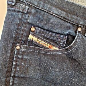 women's Diesel Doozy blue jean's made in Italy 29/34